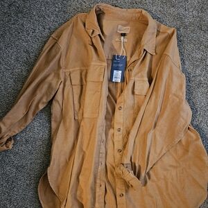 NWT Universal Thread Mustard Button Up